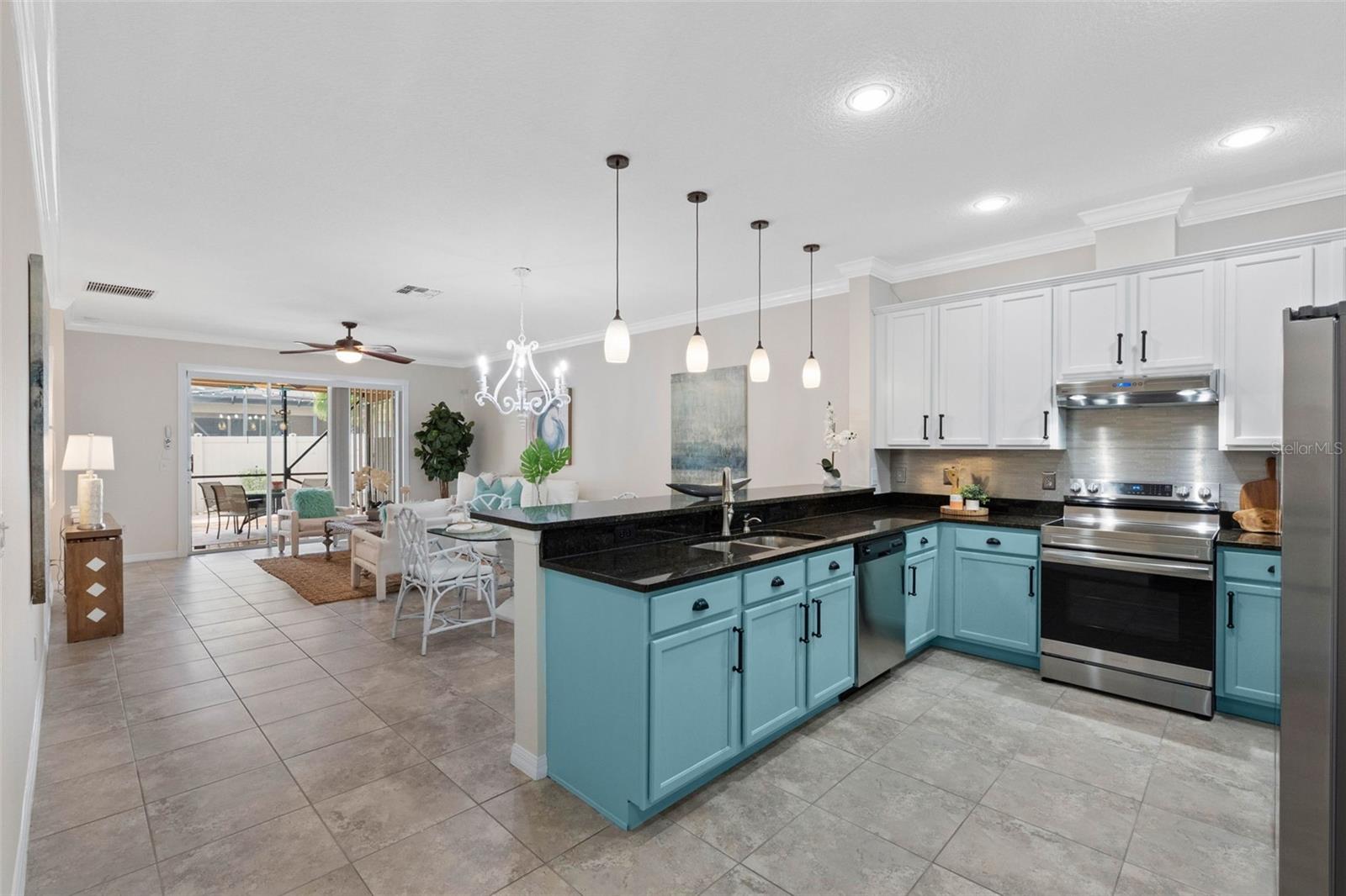 2232 PARROT FISH DRIVE