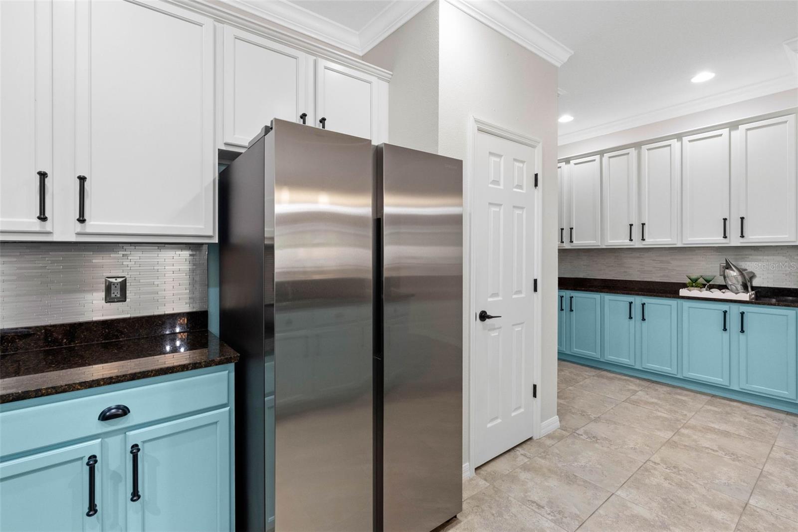 2232 PARROT FISH DRIVE