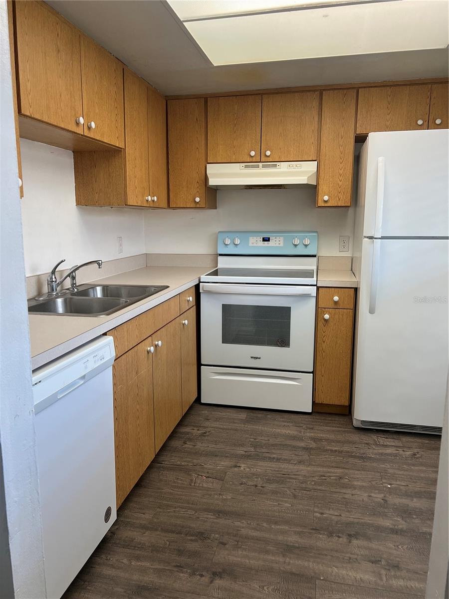 NORTH BAY VILLAGE CONDO - Residential Lease