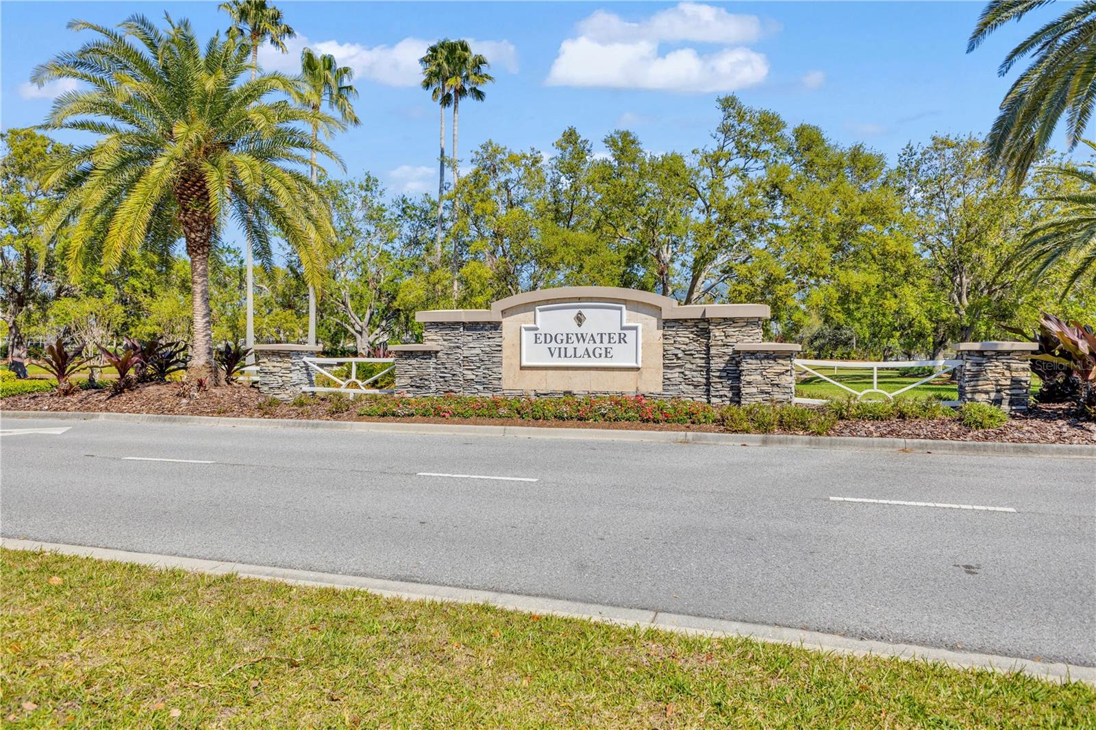 EDGEWATER VILLAGE SUBPHASE B - Residential