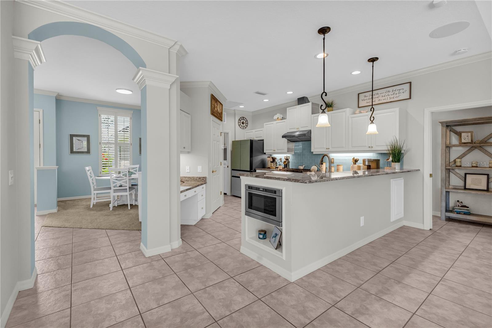 EDGEWATER VILLAGE SUBPHASE B - Residential