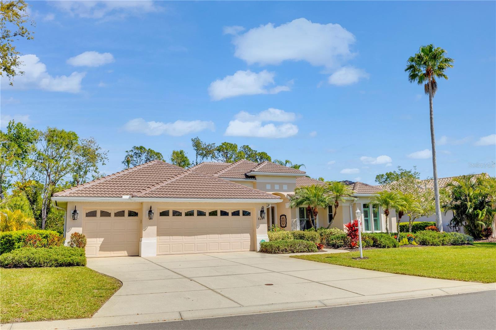 EDGEWATER VILLAGE SUBPHASE B - Residential