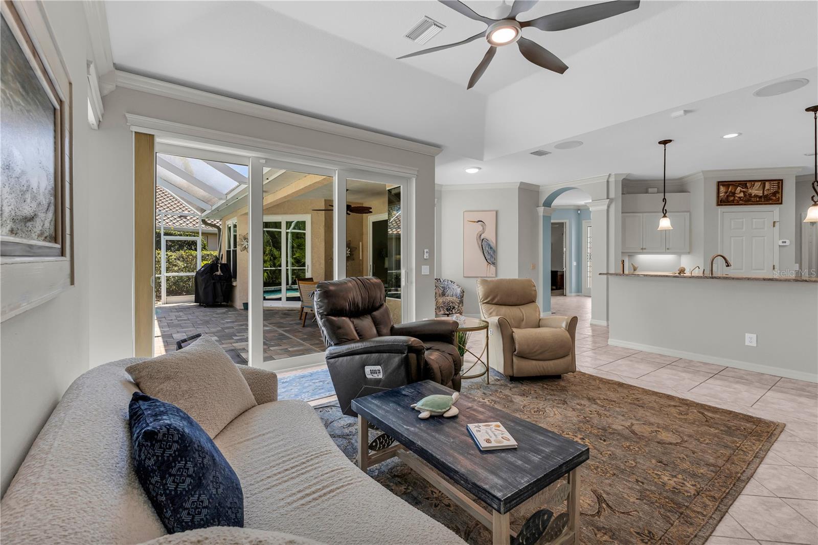 EDGEWATER VILLAGE SUBPHASE B - Residential