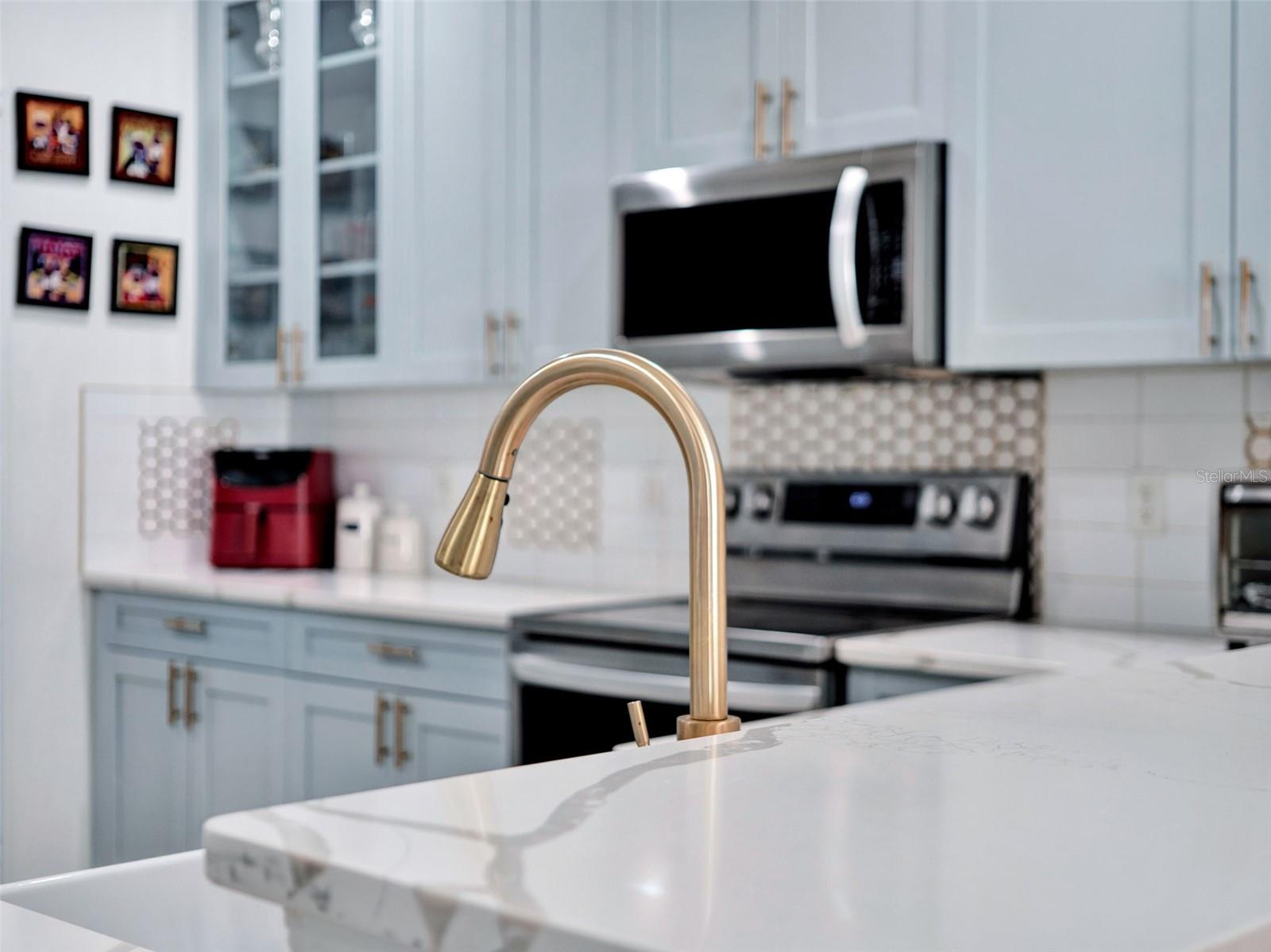 VILLAGES OF PARKWOOD - Residential