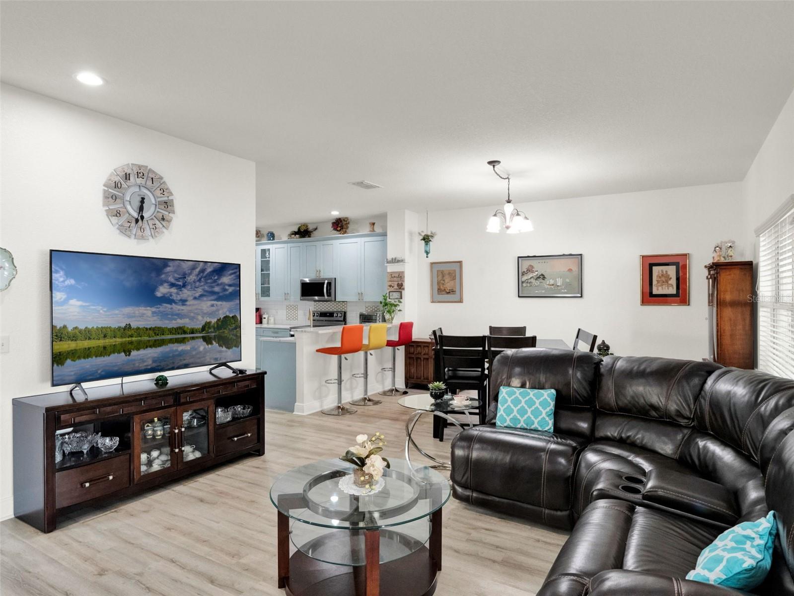 VILLAGES OF PARKWOOD - Residential