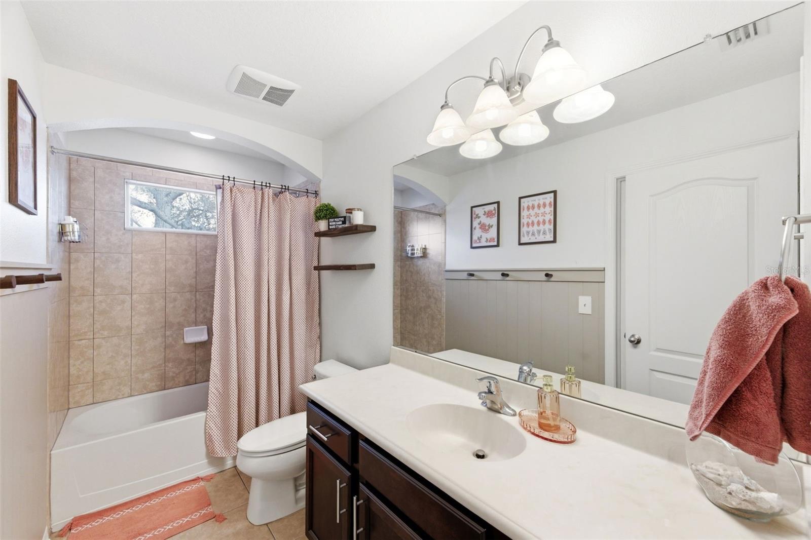 ELLIOTTS E E SUB - Residential