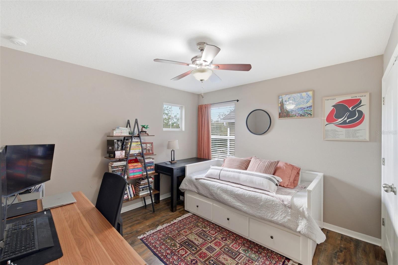 ELLIOTTS E E SUB - Residential