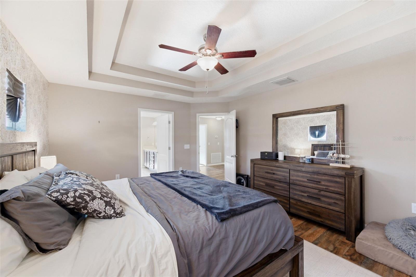 ELLIOTTS E E SUB - Residential