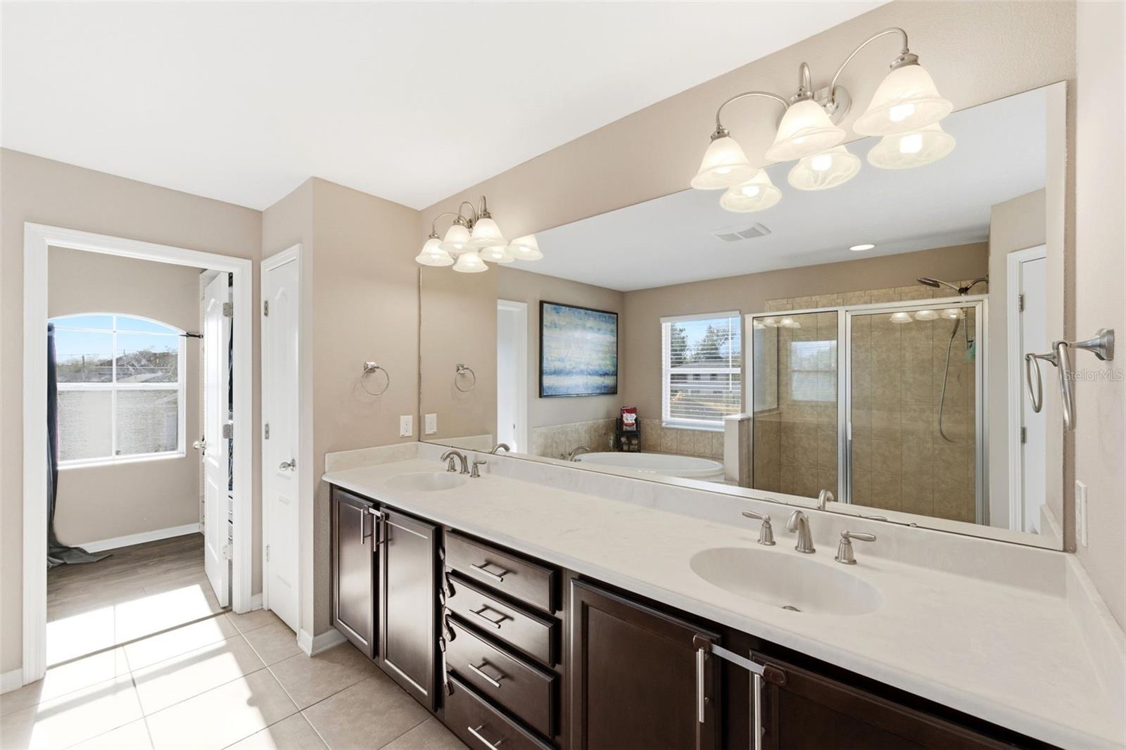 ELLIOTTS E E SUB - Residential