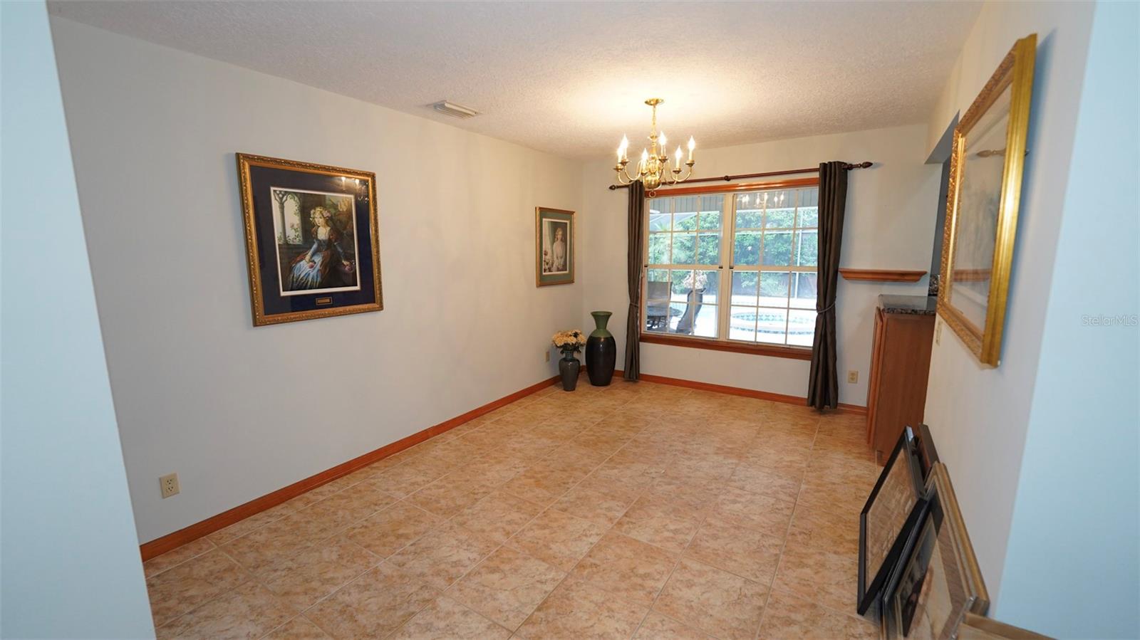 BRYNWOOD - Residential