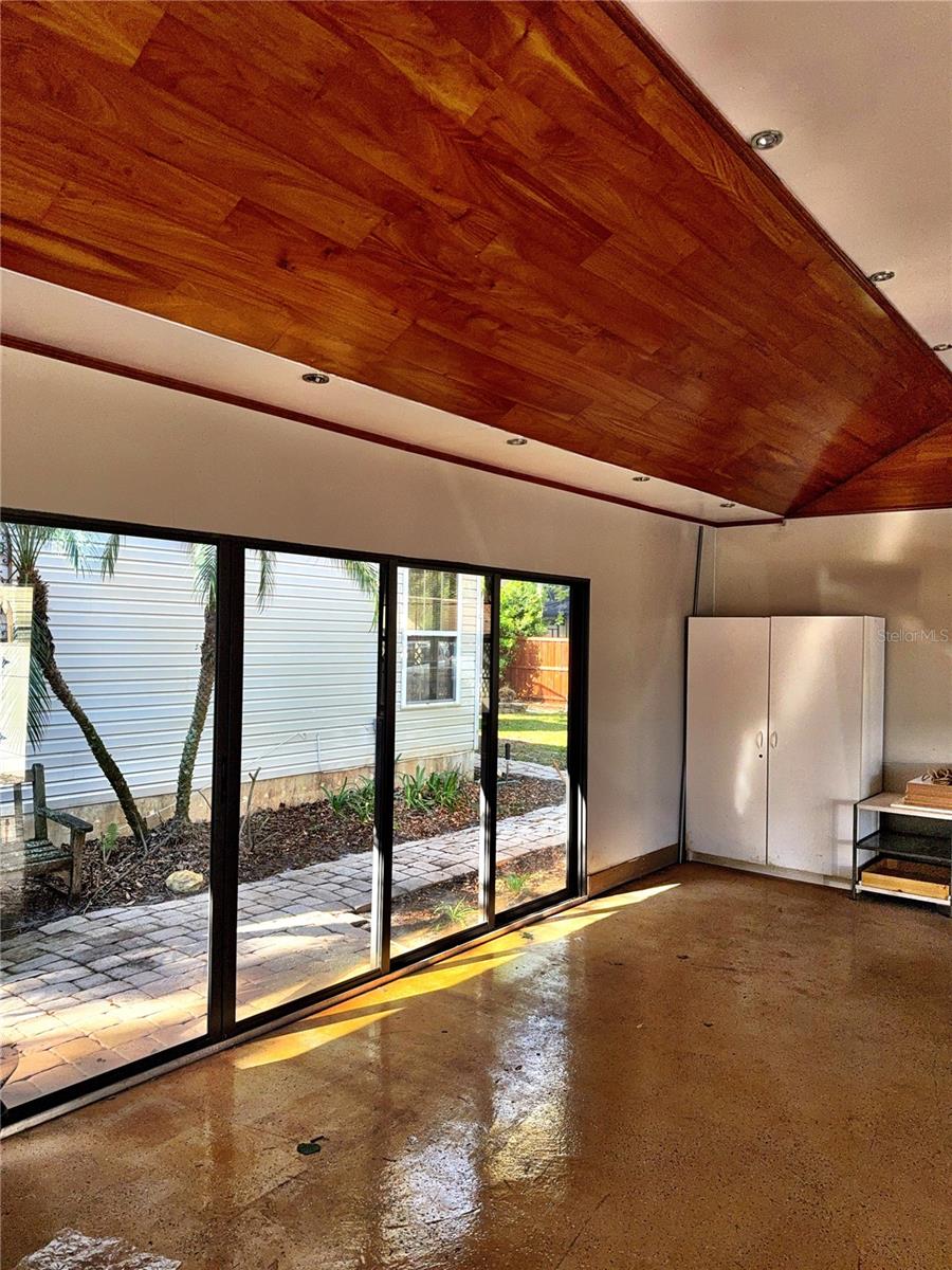 BRYNWOOD - Residential