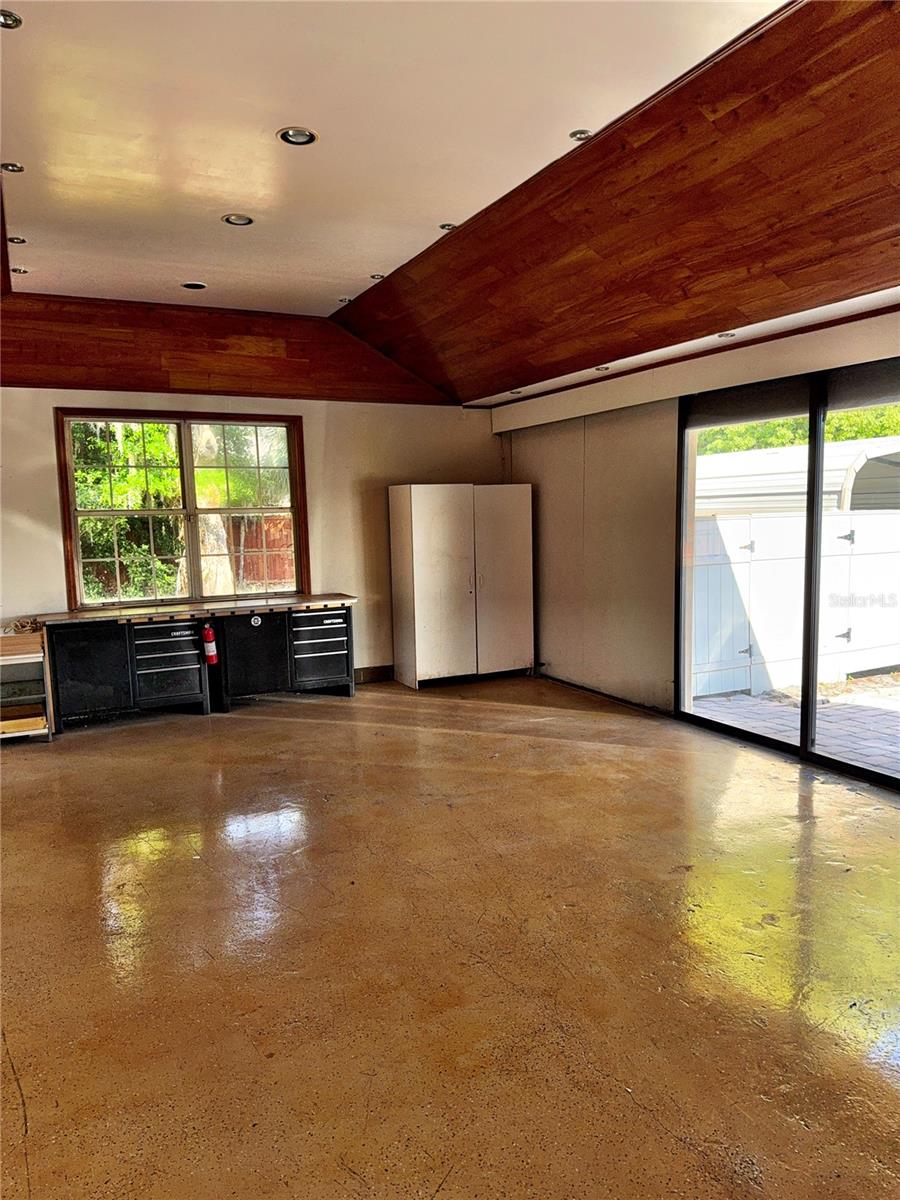 BRYNWOOD - Residential