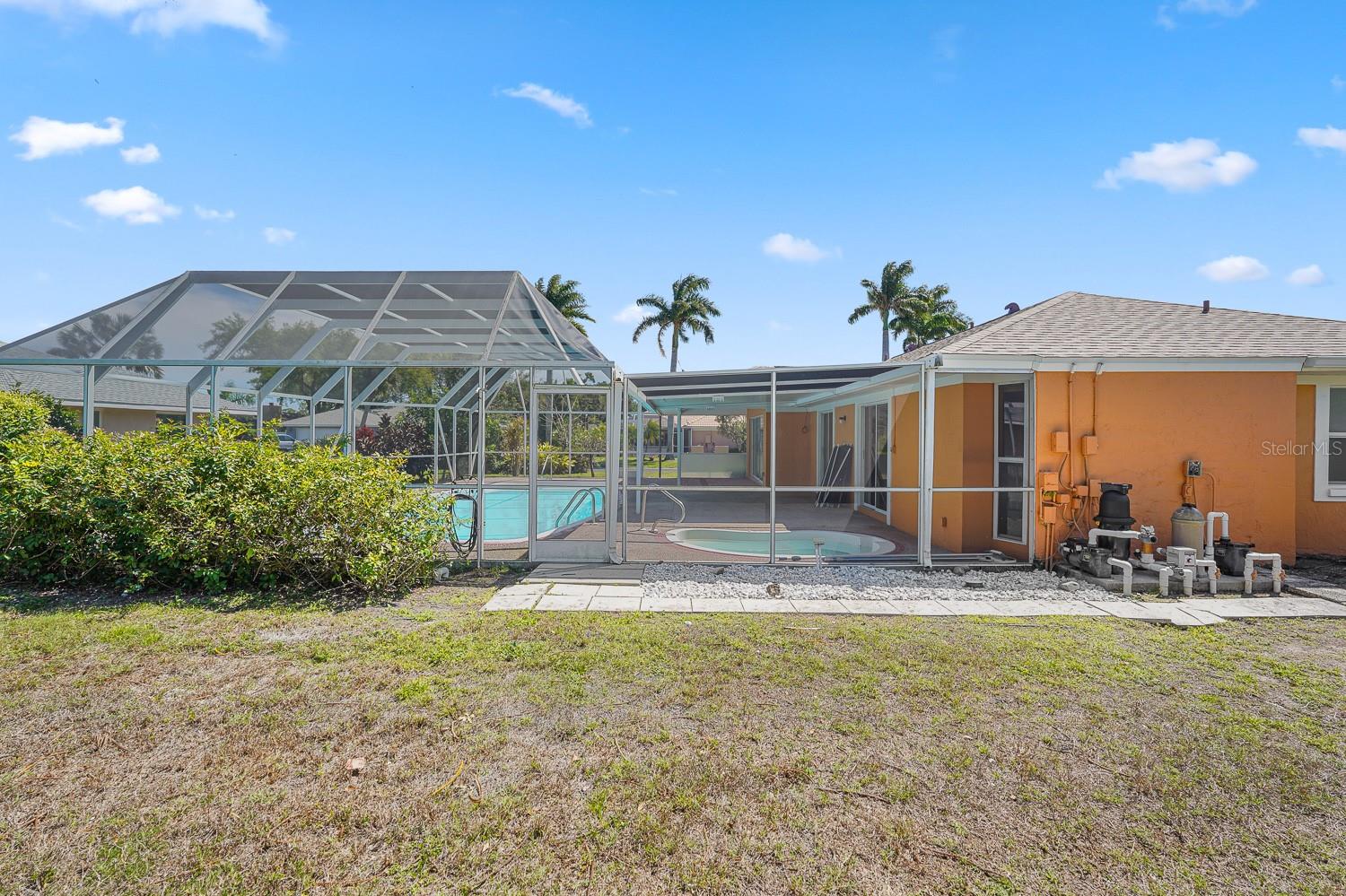 MEADOW RUN AT JACARANDA - Residential