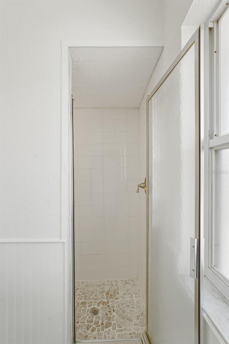 MEADOW RUN AT JACARANDA - Residential