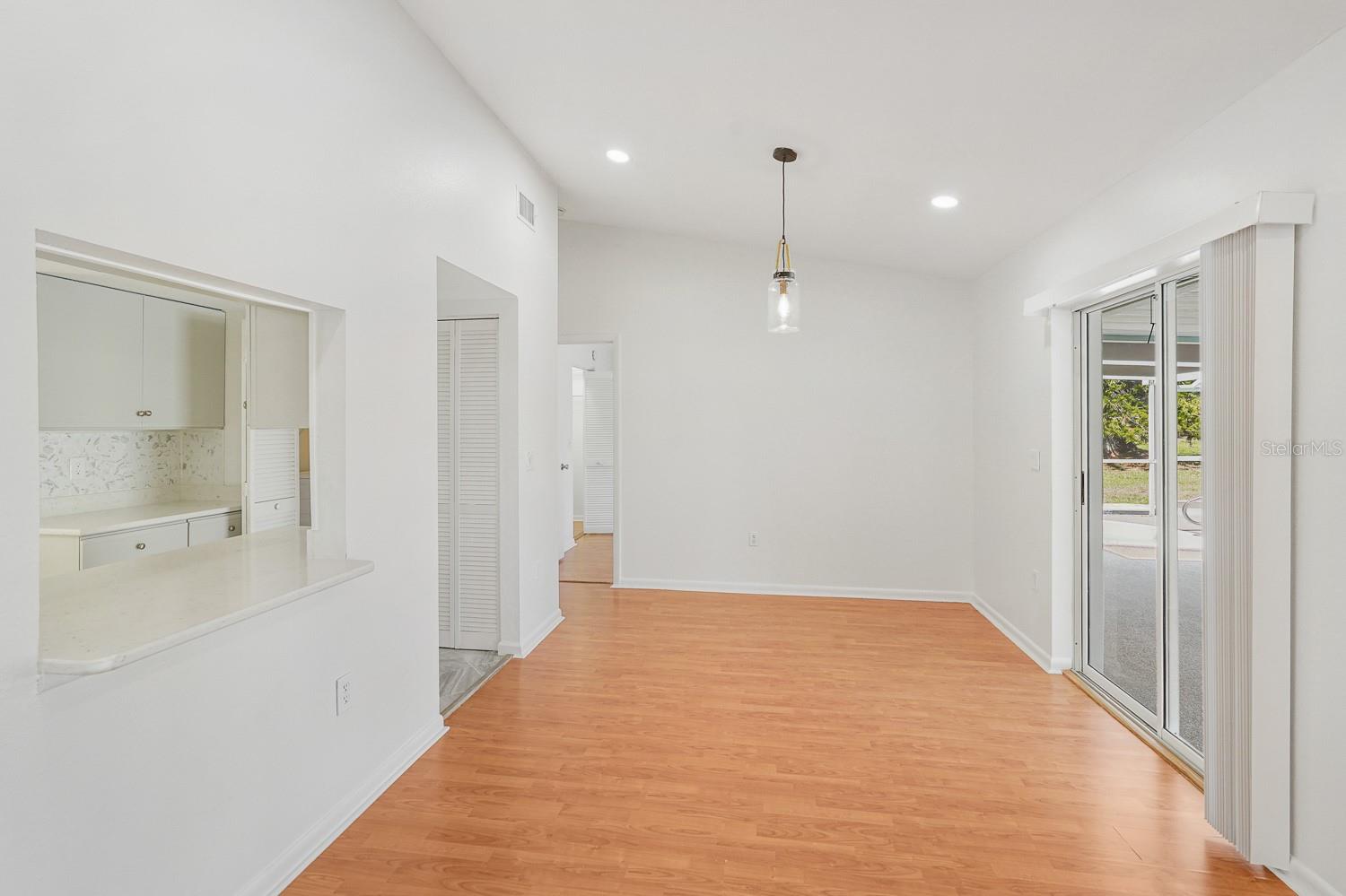 MEADOW RUN AT JACARANDA - Residential