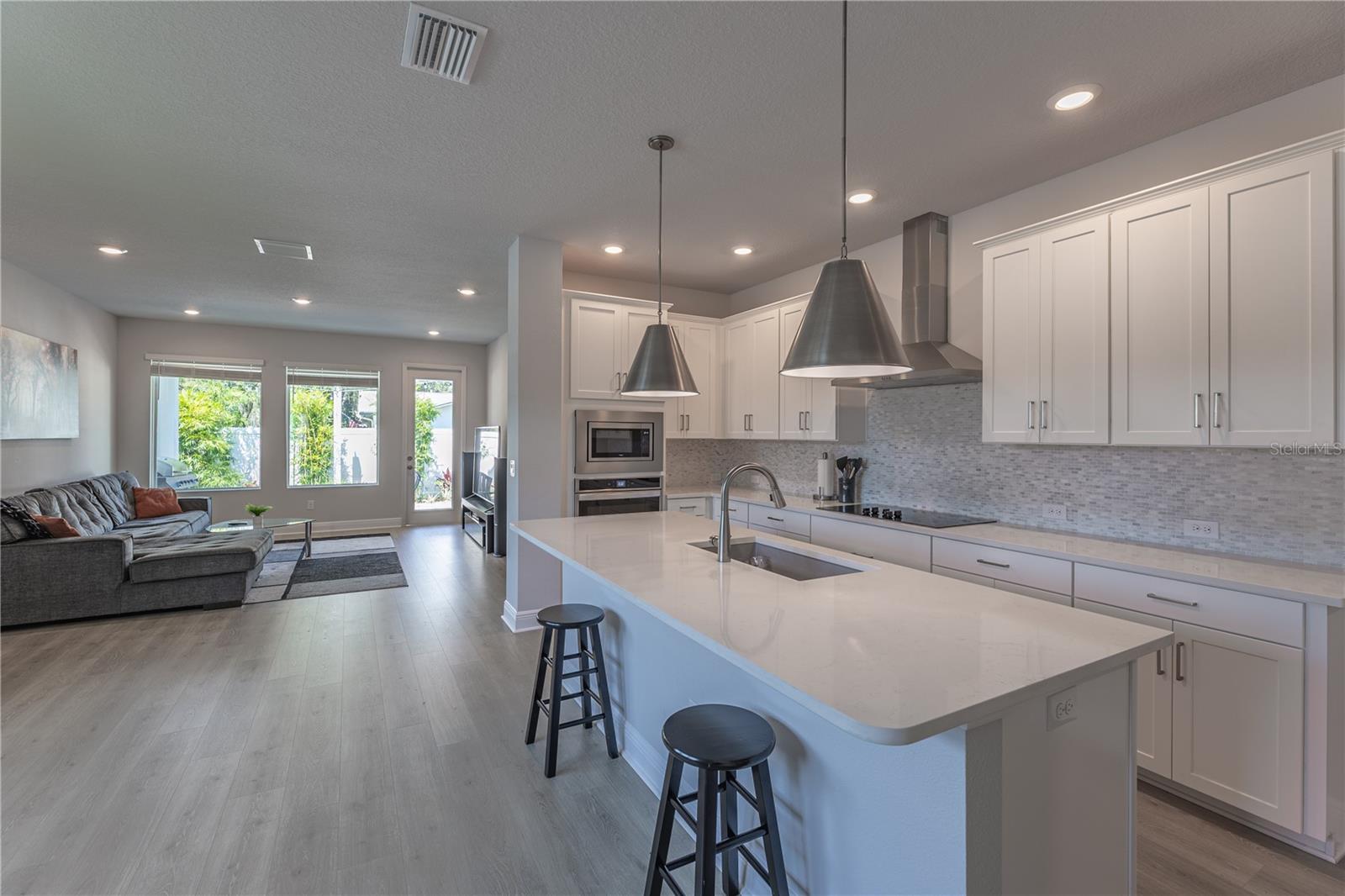 SUTHERLAND TOWN OF - Residential Lease