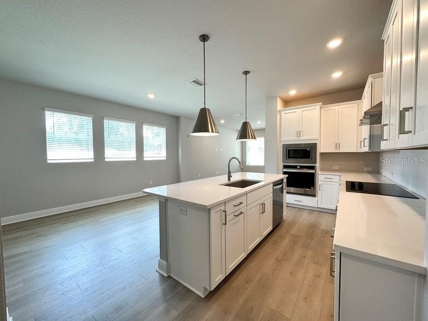 SUTHERLAND TOWN OF - Residential Lease