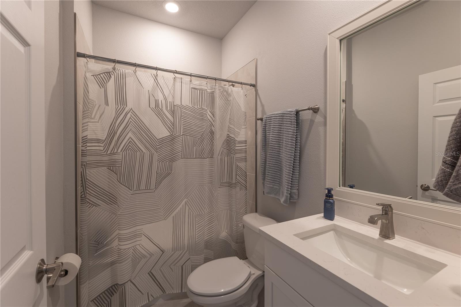 SUTHERLAND TOWN OF - Residential Lease