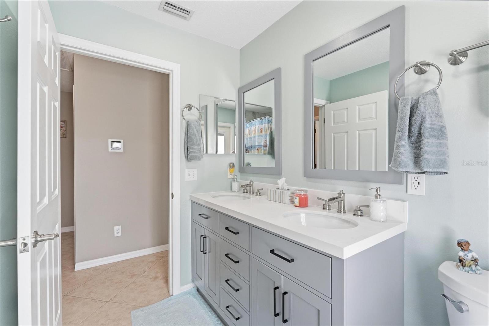 WATERS EDGE - Residential