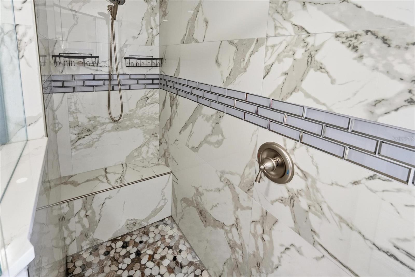 WATERS EDGE - Residential