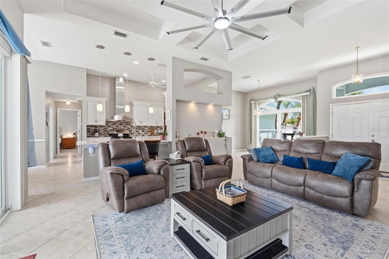 WATERS EDGE - Residential