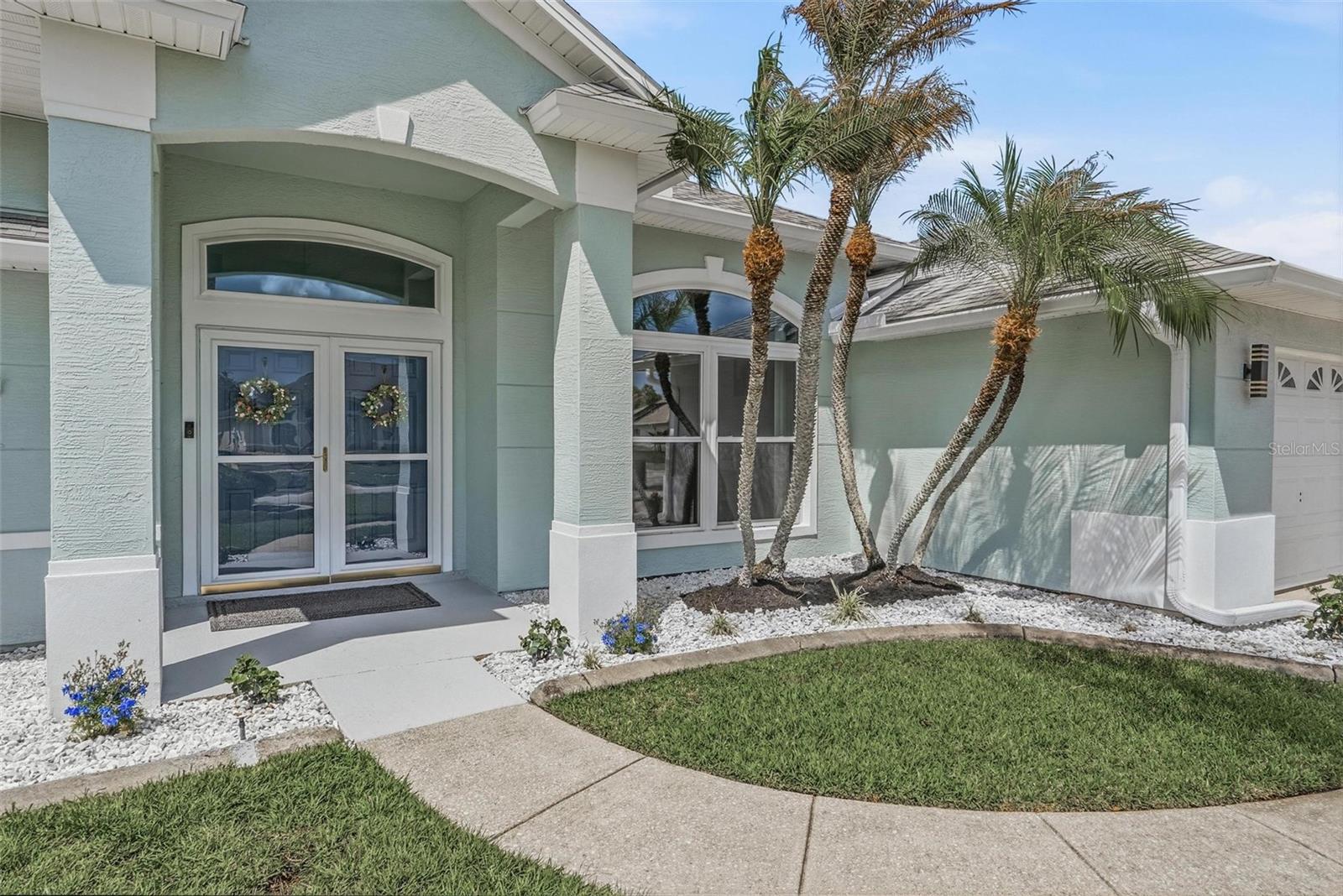 WATERS EDGE - Residential