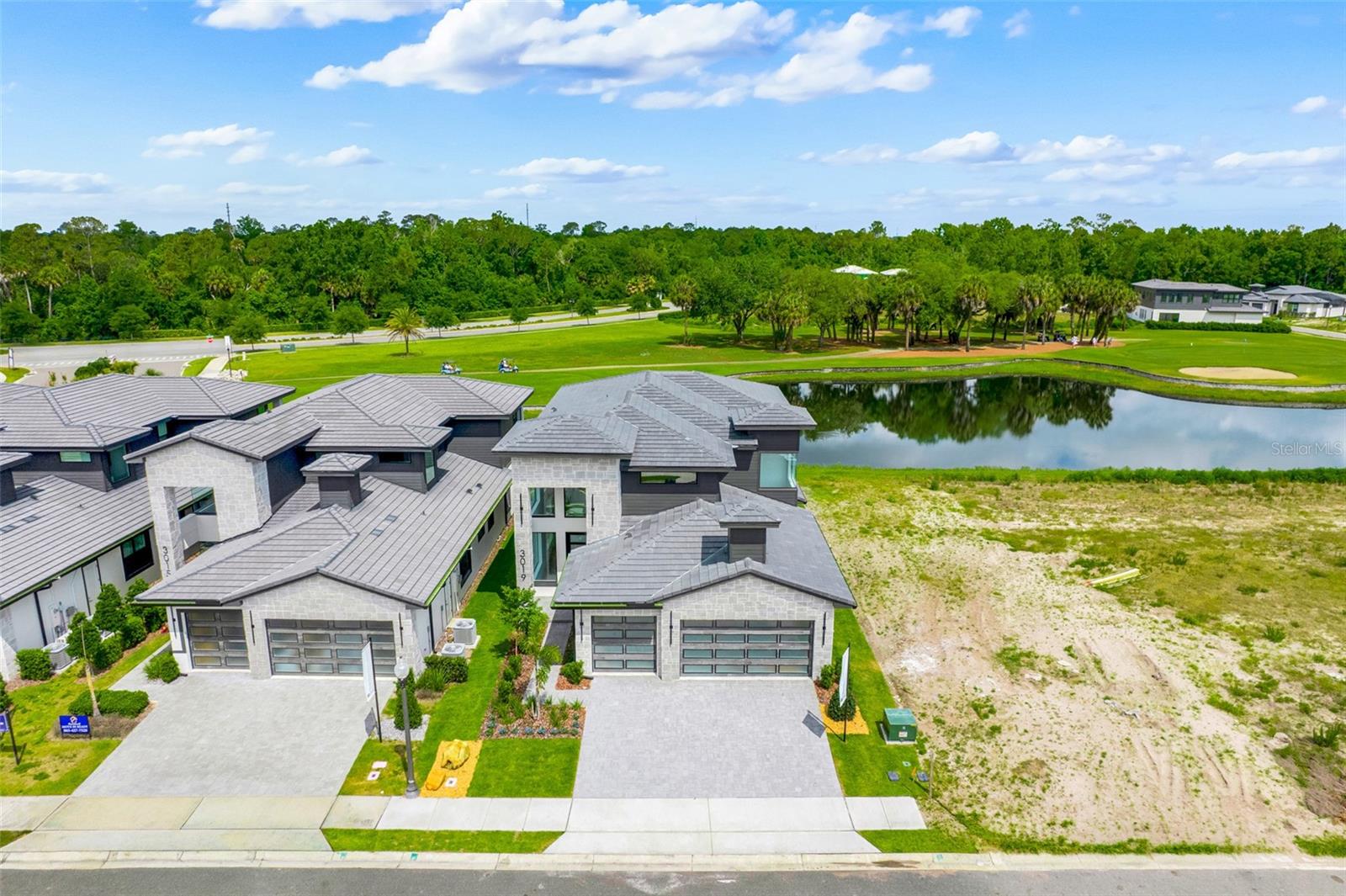 HAMPTON GREEN AT PROVIDENCE - Residential