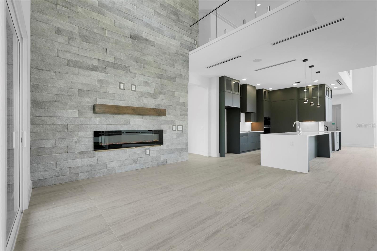 HAMPTON GREEN AT PROVIDENCE - Residential