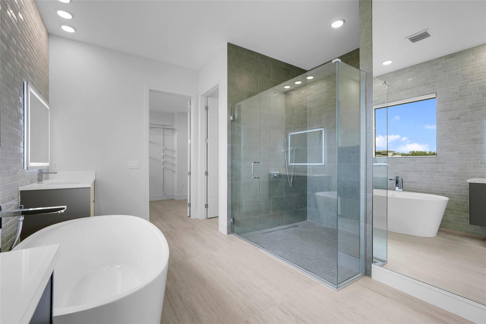 HAMPTON GREEN AT PROVIDENCE - Residential