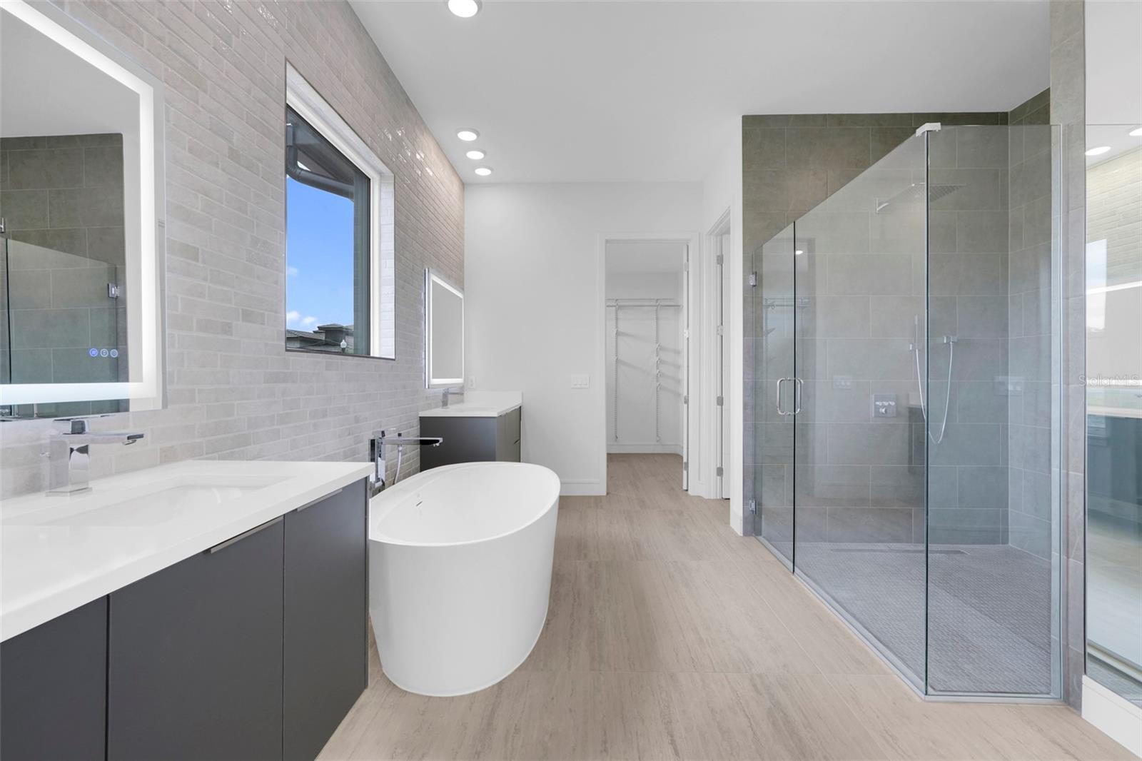 HAMPTON GREEN AT PROVIDENCE - Residential