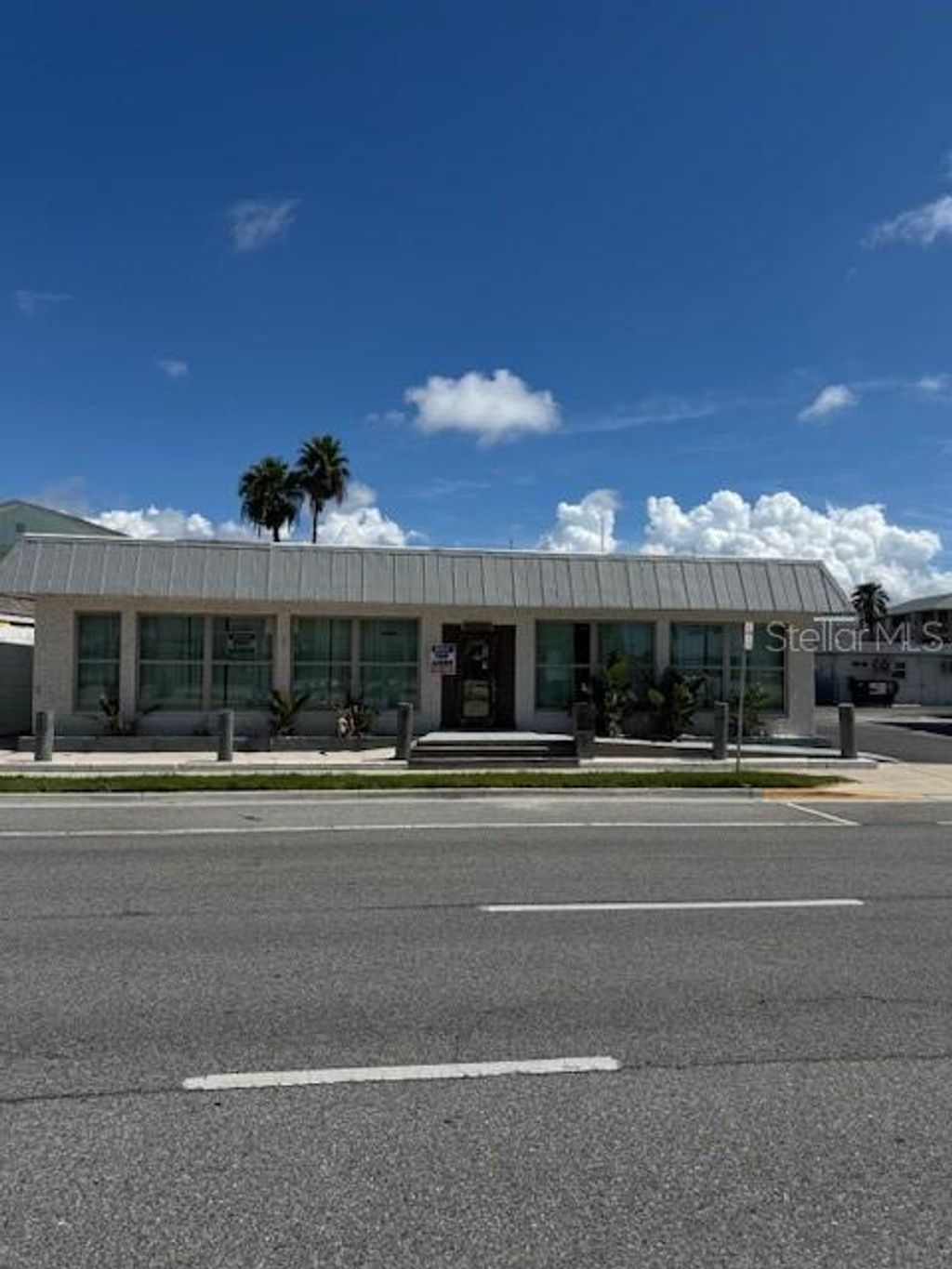 Photo of 17477 Gulf Boulevard, Redington Shores, FL 33708 (MLS # TB8488237)