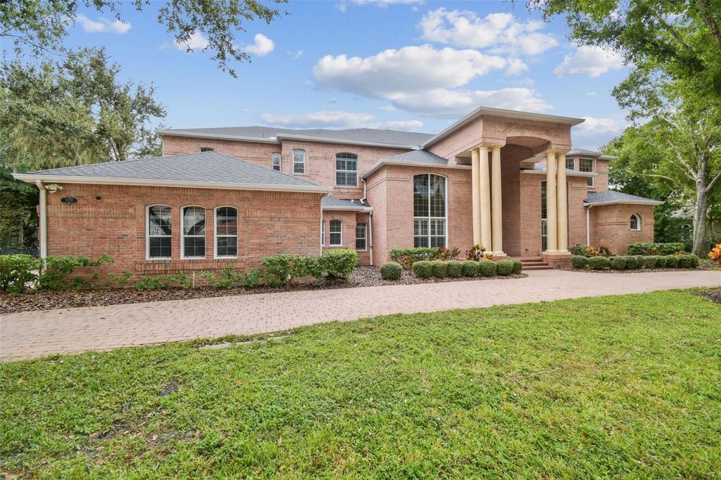 Photo of 3020 Kensington Trace, Tarpon Springs, FL 34688 (MLS # TB8438110)