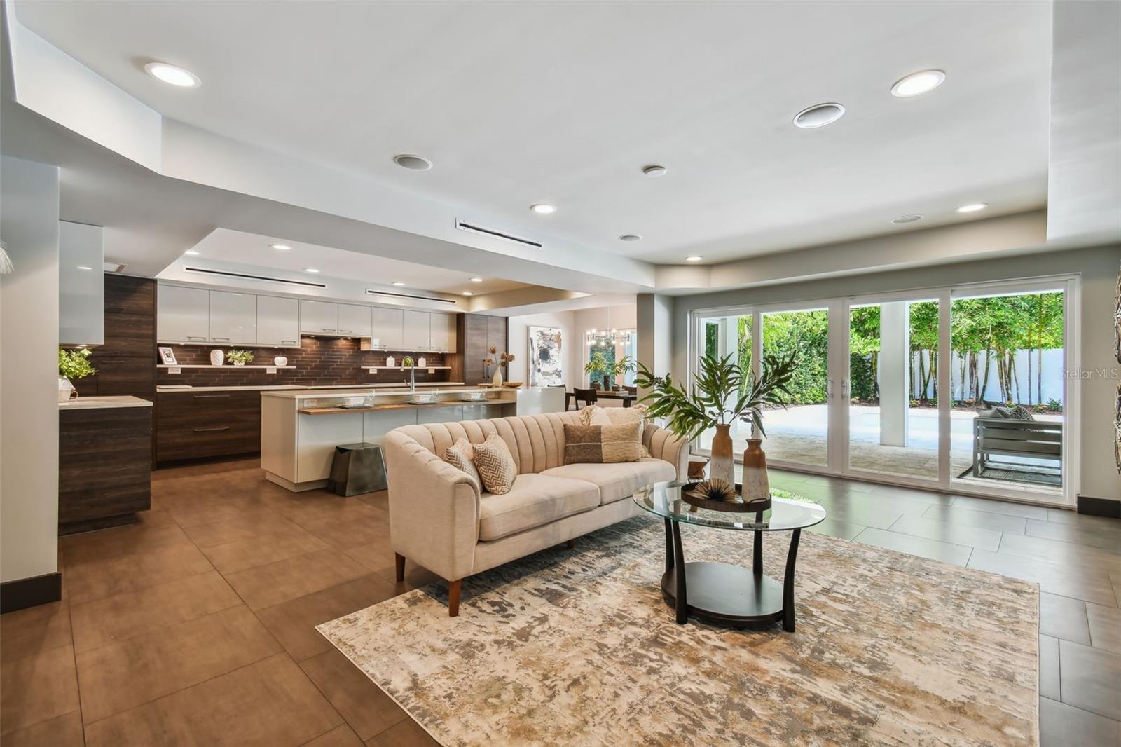 BAYSHORE ESTATES 4 - Residential