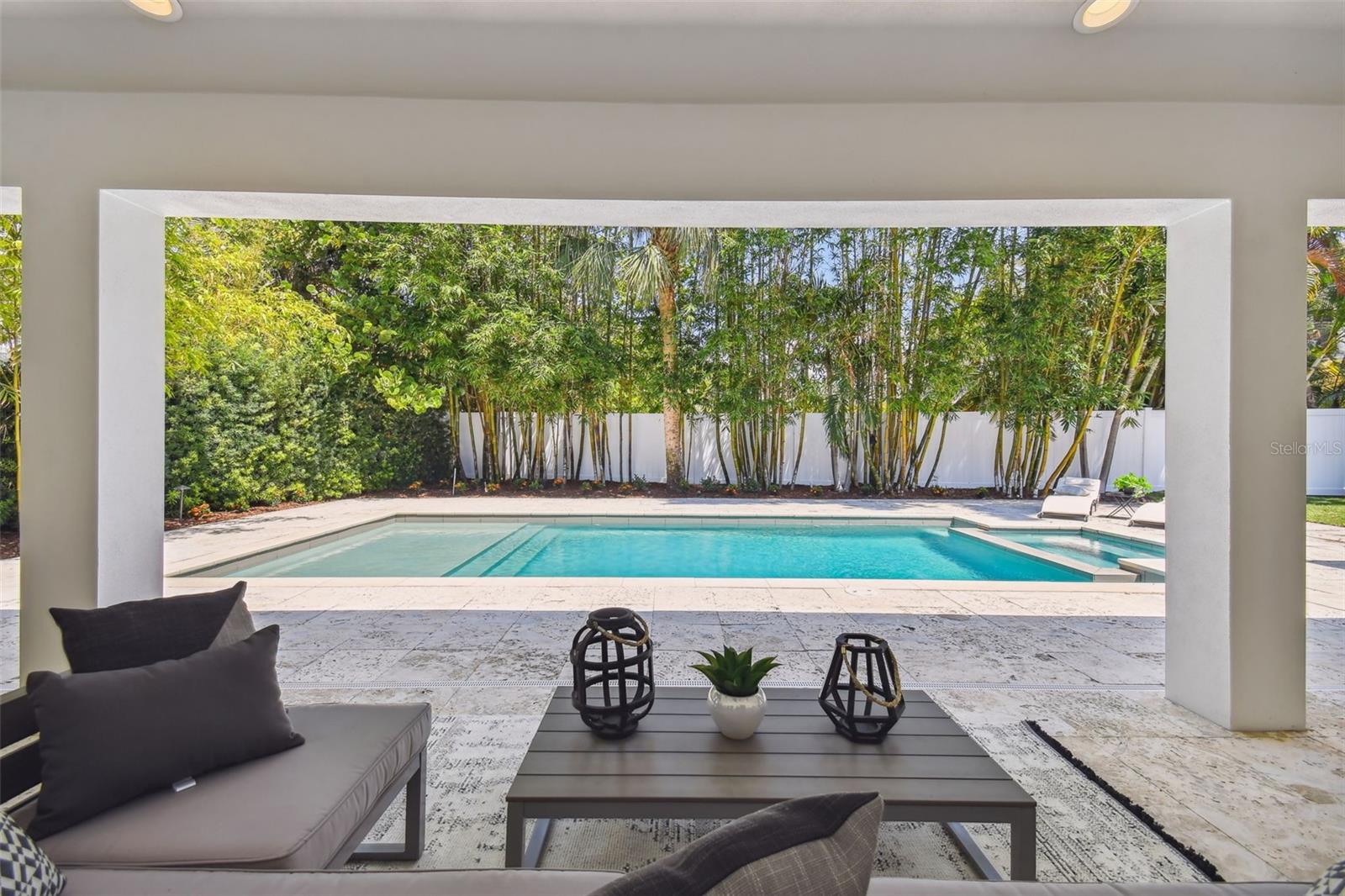 BAYSHORE ESTATES 4 - Residential