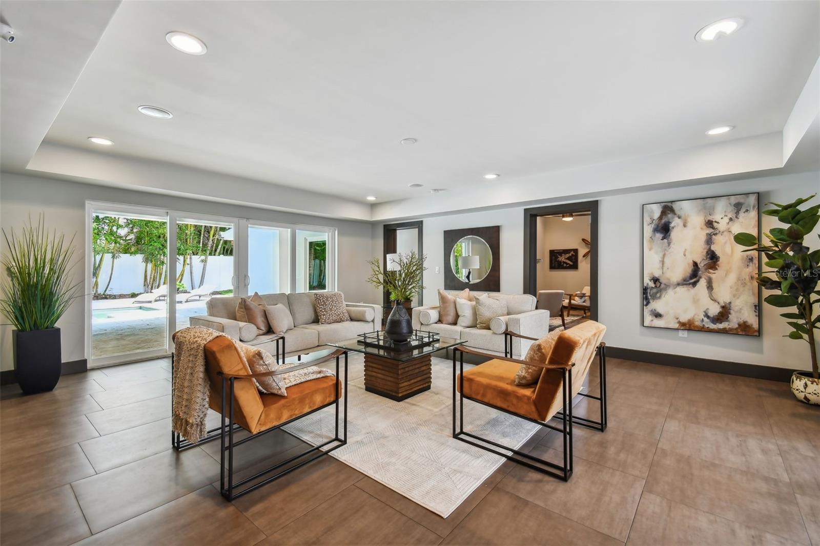 BAYSHORE ESTATES 4 - Residential