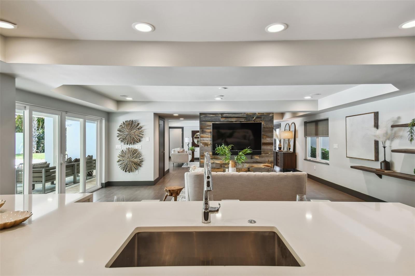 BAYSHORE ESTATES 4 - Residential