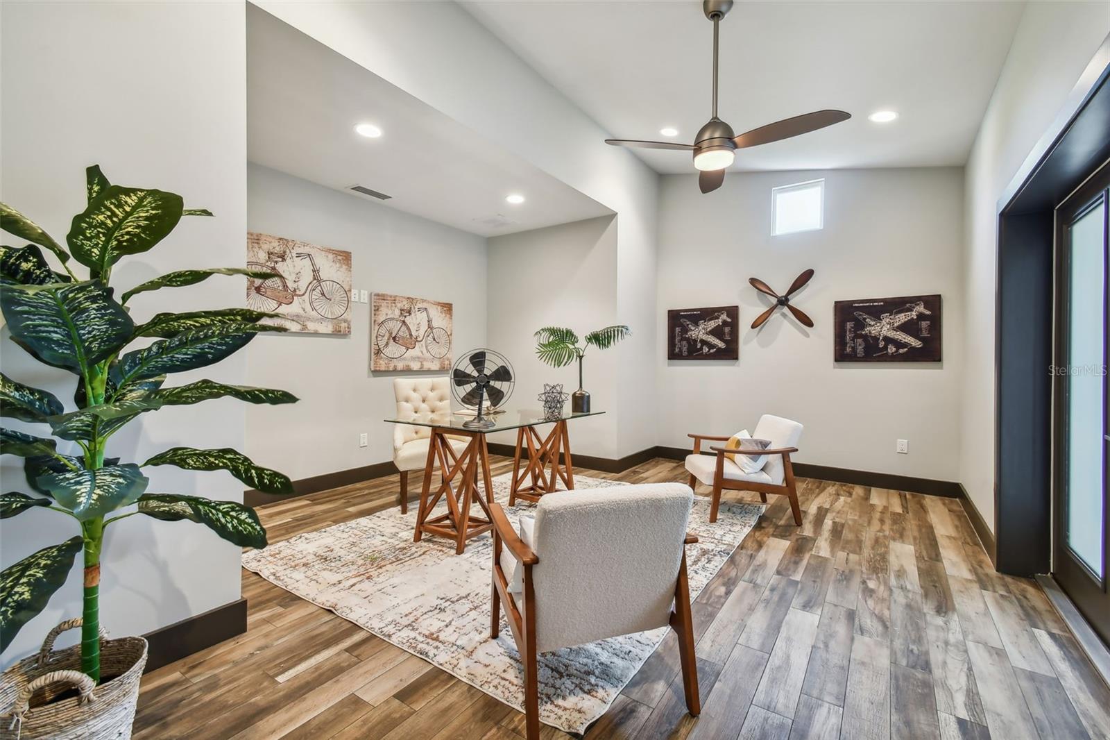 BAYSHORE ESTATES 4 - Residential