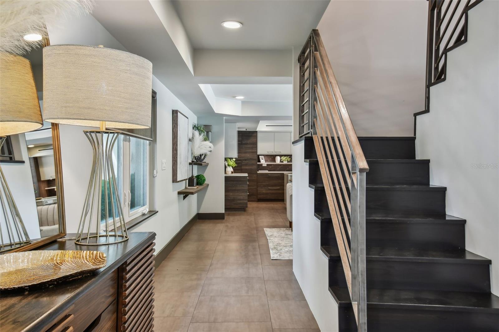 BAYSHORE ESTATES 4 - Residential