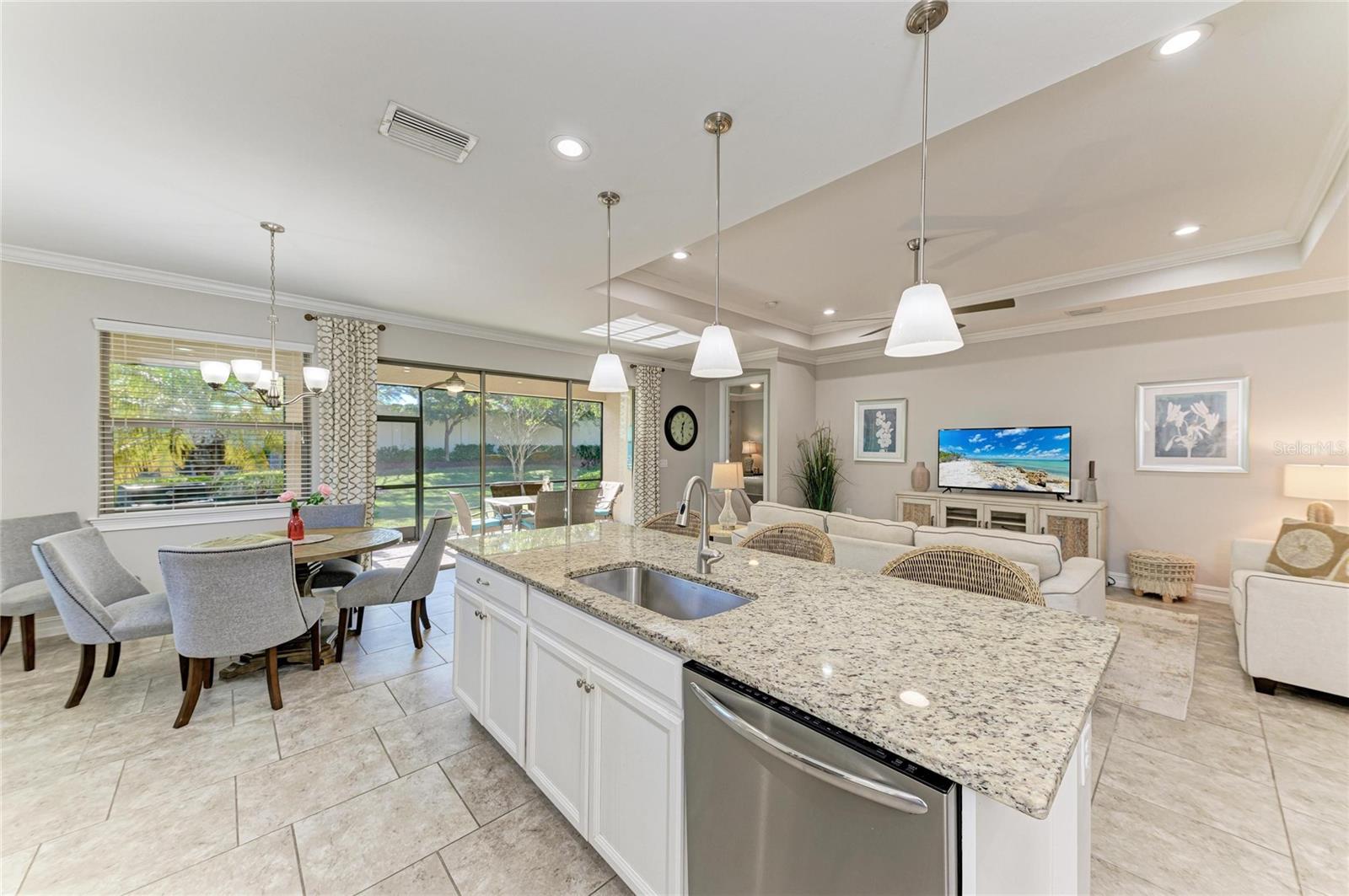 TOSCANA ISLES UN 1 - Residential