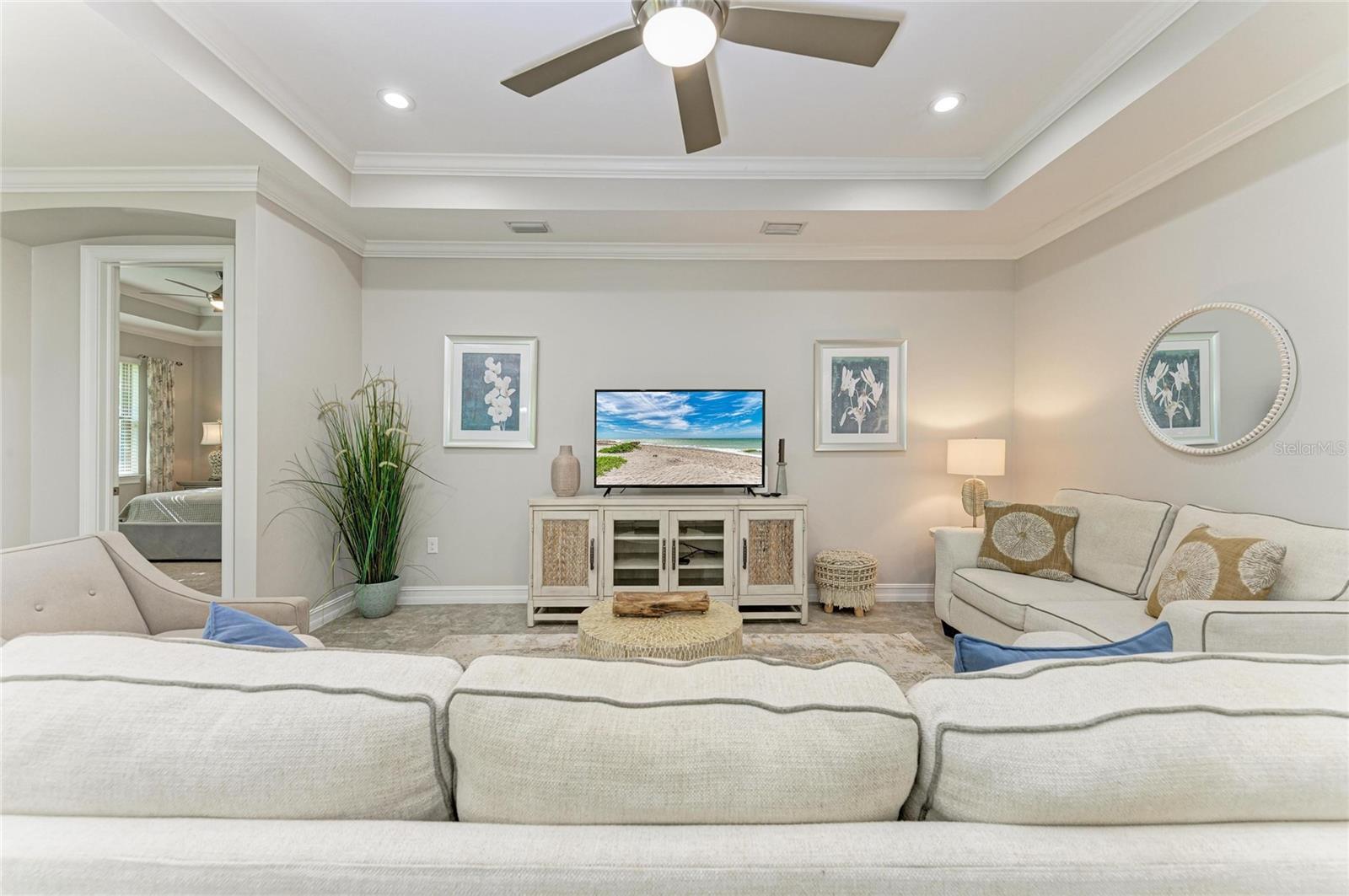 TOSCANA ISLES UN 1 - Residential