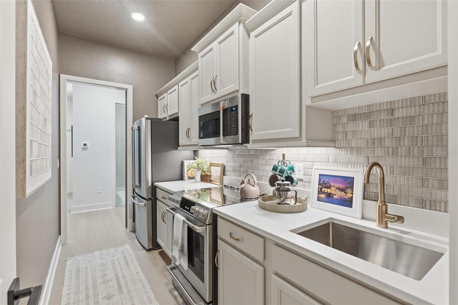 ENCLAVE SUBDIVISION - Residential
