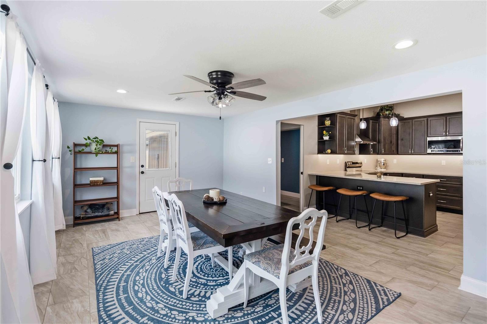 PINE LAKE ESTATES UNIT B - Residential