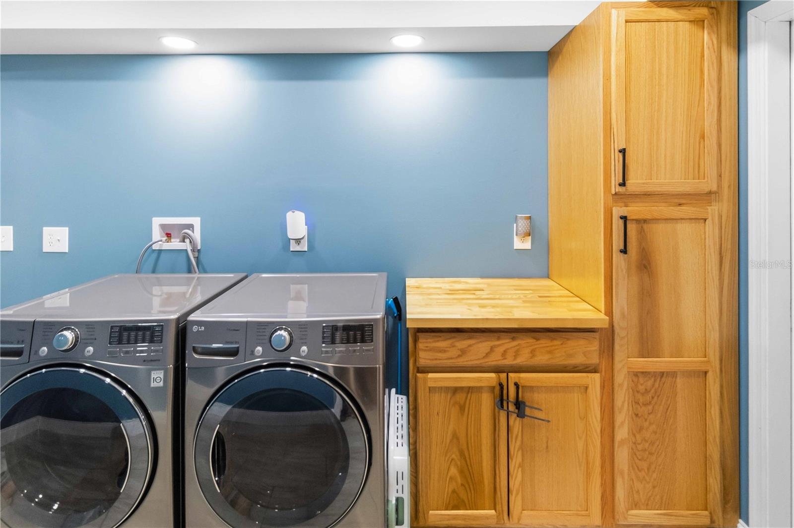 PINE LAKE ESTATES UNIT B - Residential