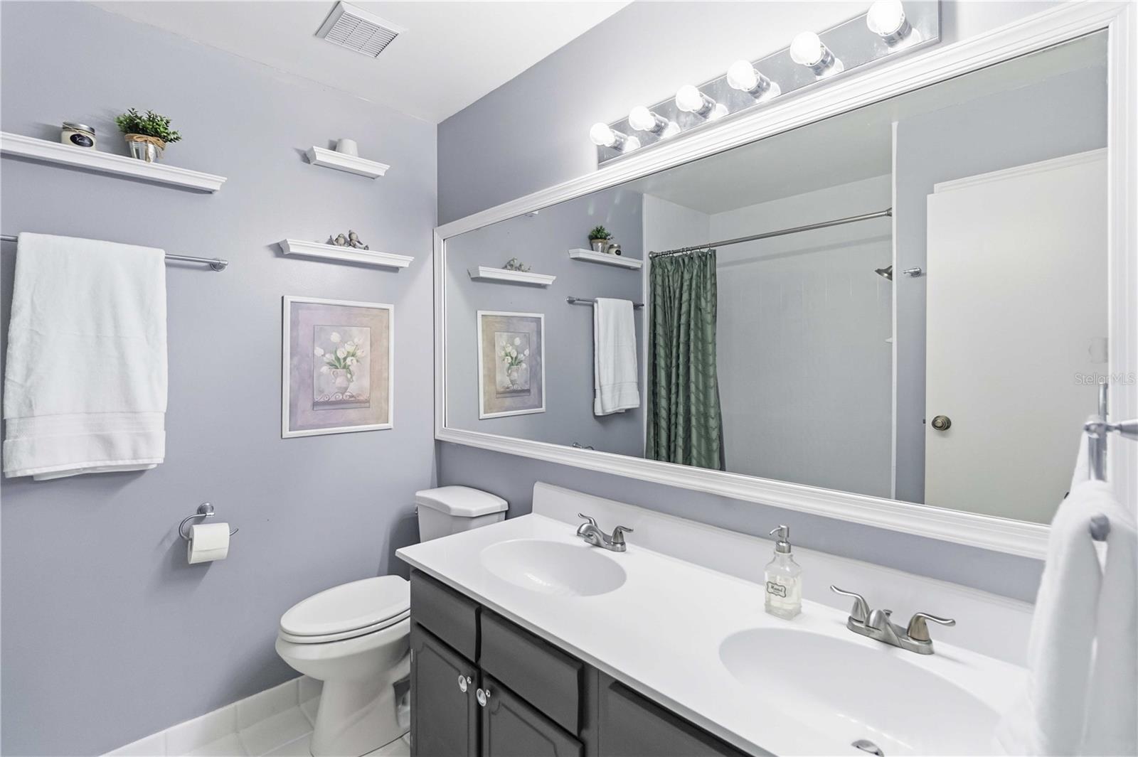 PINE LAKE ESTATES UNIT B - Residential