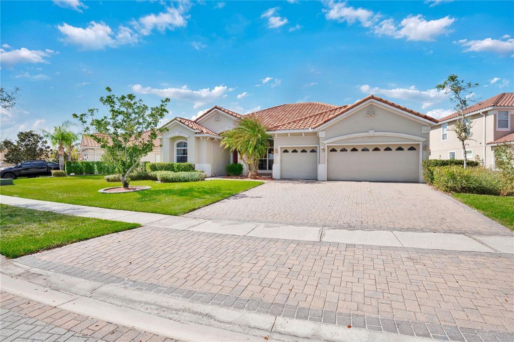 Photo of 2711 Swoop Circle, Kissimmee, FL 34741 (MLS # O6386643)