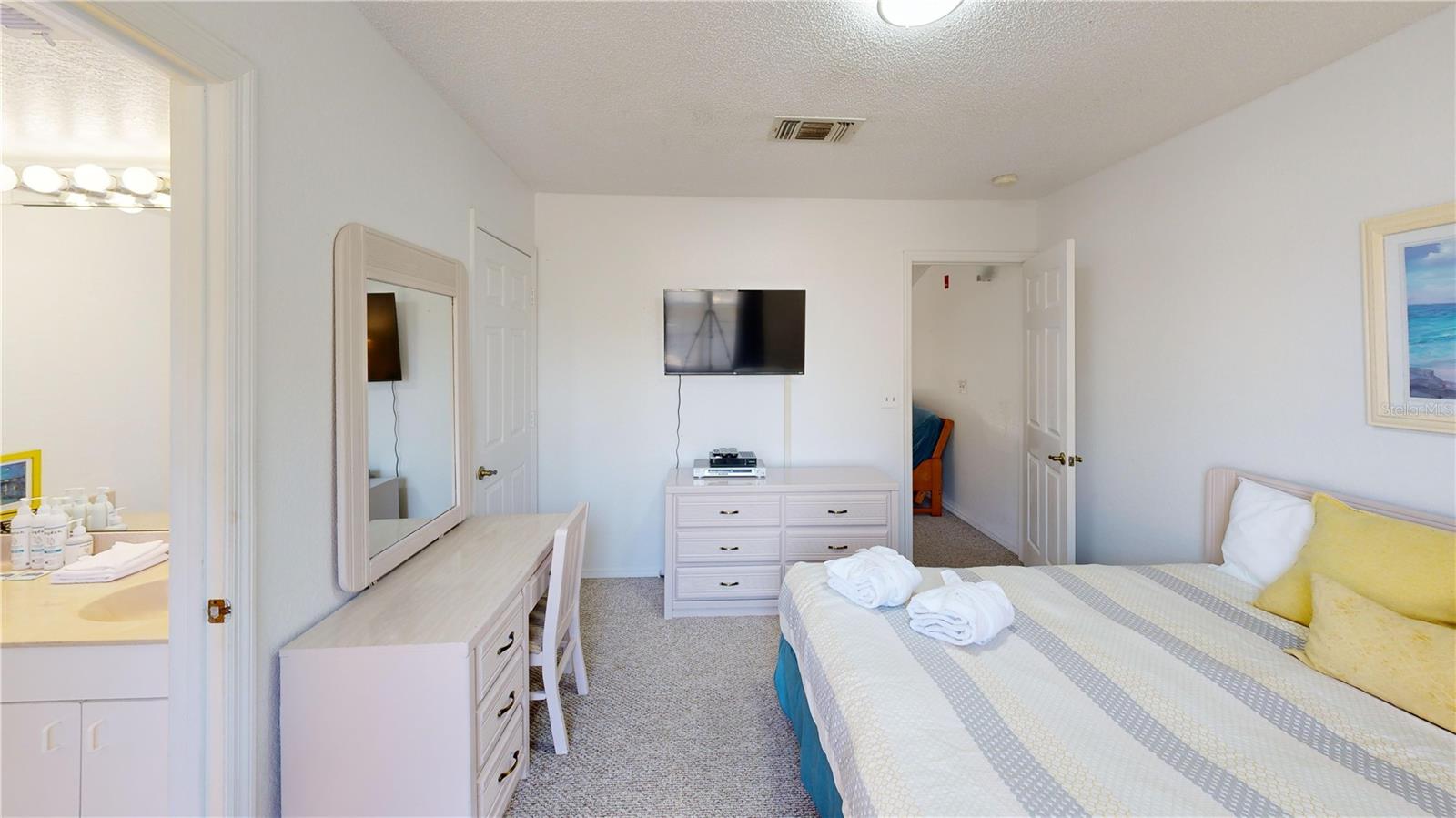 VILLAGES AT MANGO KEY PH 1A THE - Residential