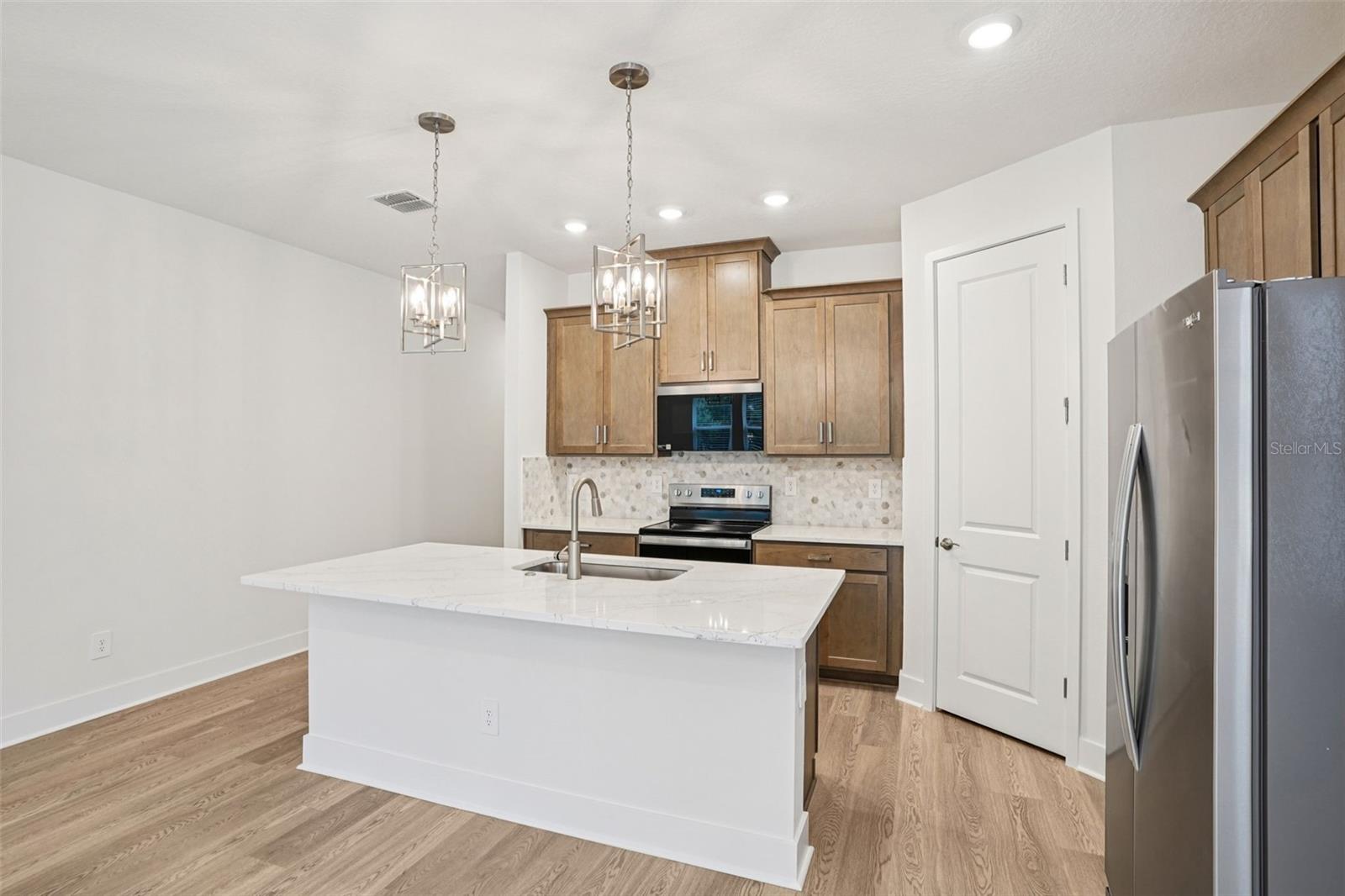 600 BROOKHAVEN TRAIL