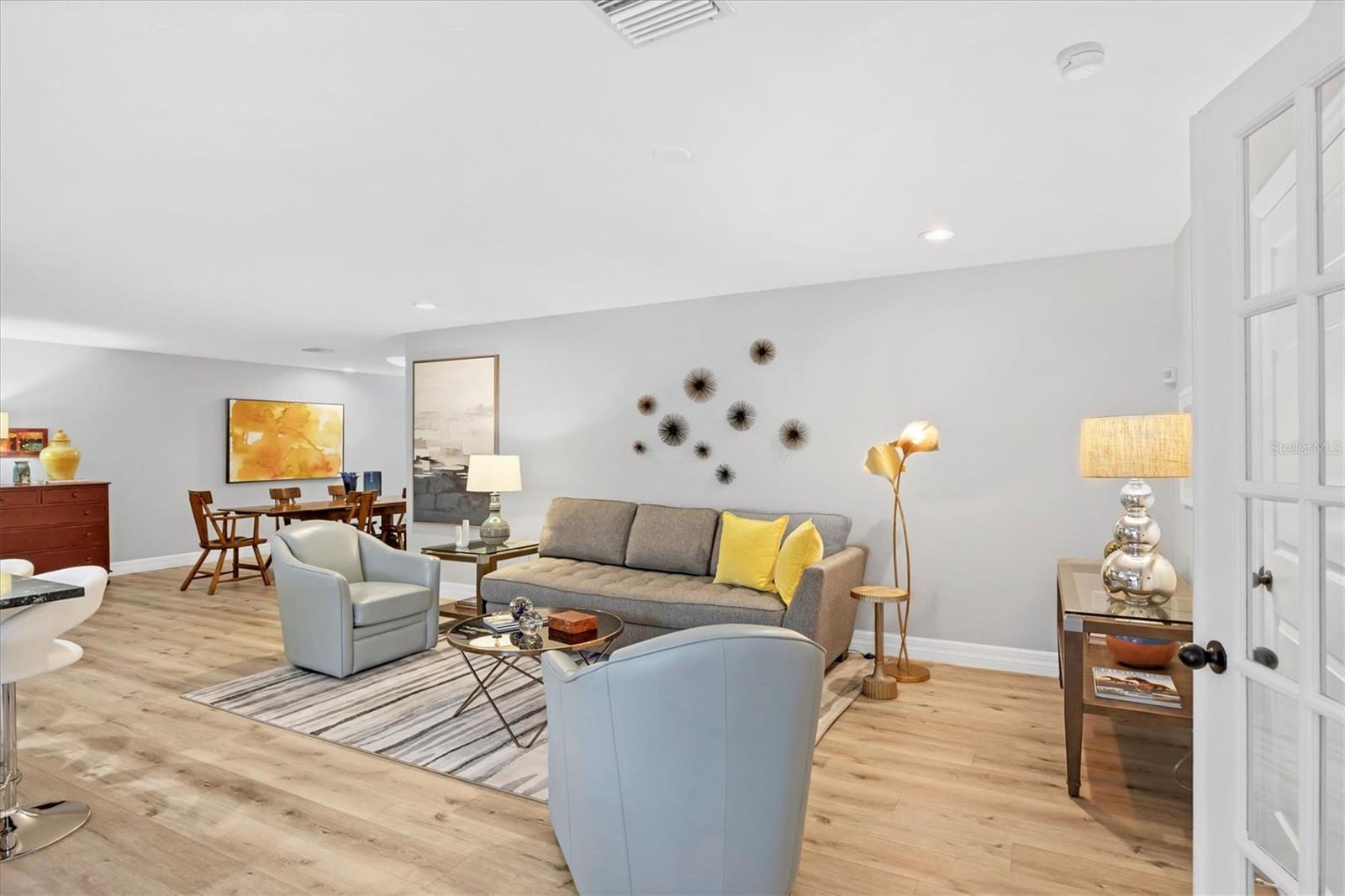 GLEN OAKS MANOR HOMES PH 1 - Residential