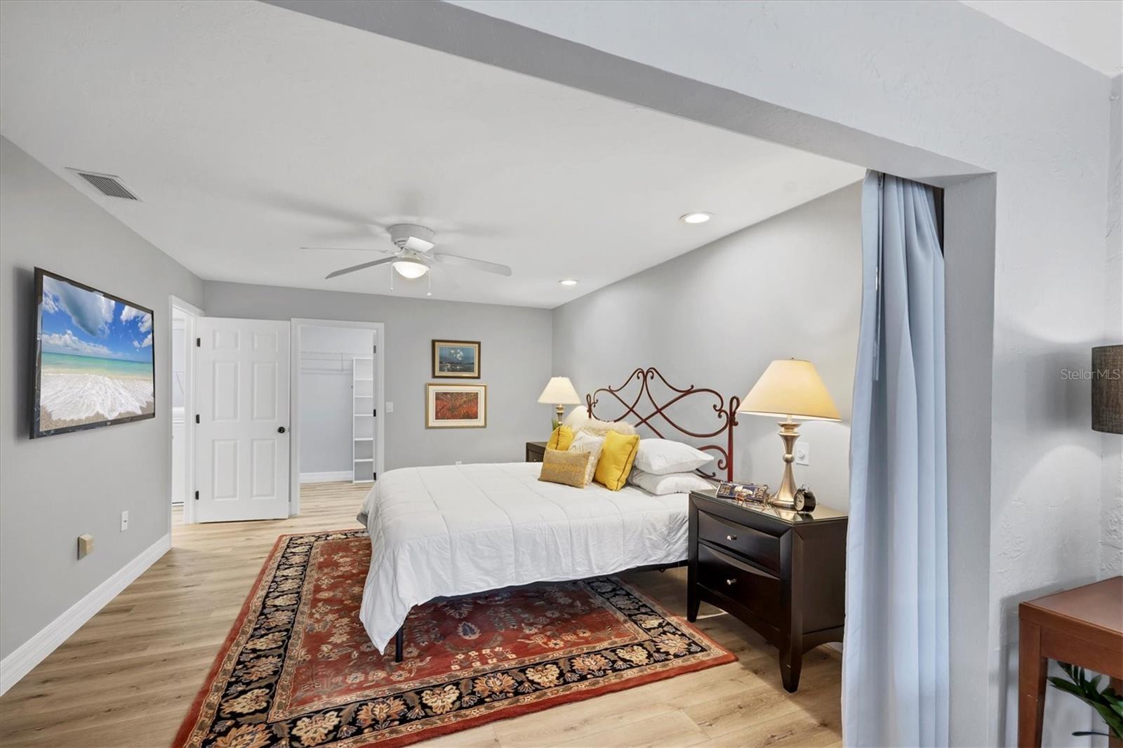 GLEN OAKS MANOR HOMES PH 1 - Residential