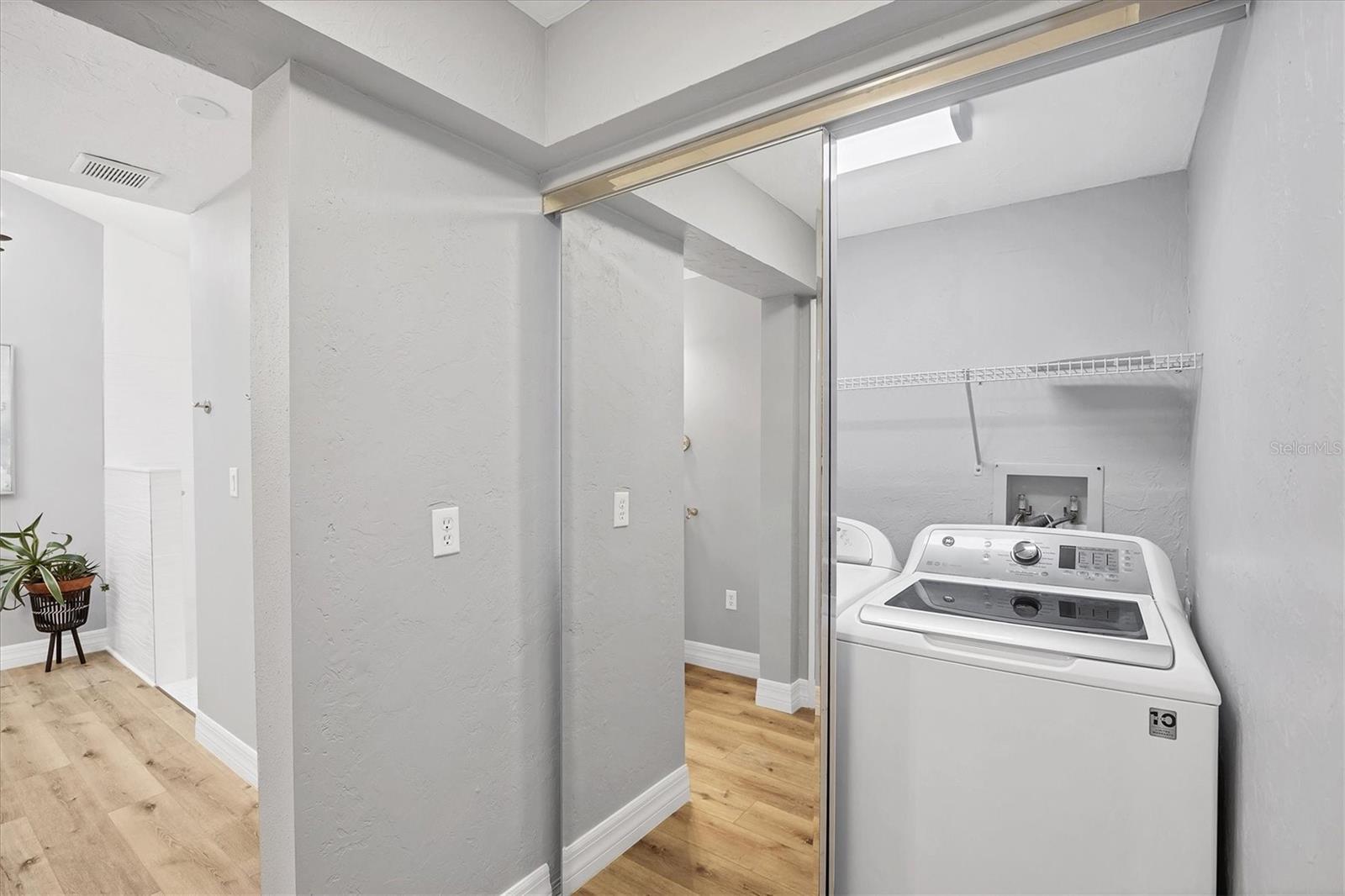 GLEN OAKS MANOR HOMES PH 1 - Residential